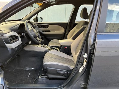 2025 Subaru Forester Base