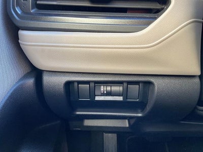 2025 Subaru Forester Base