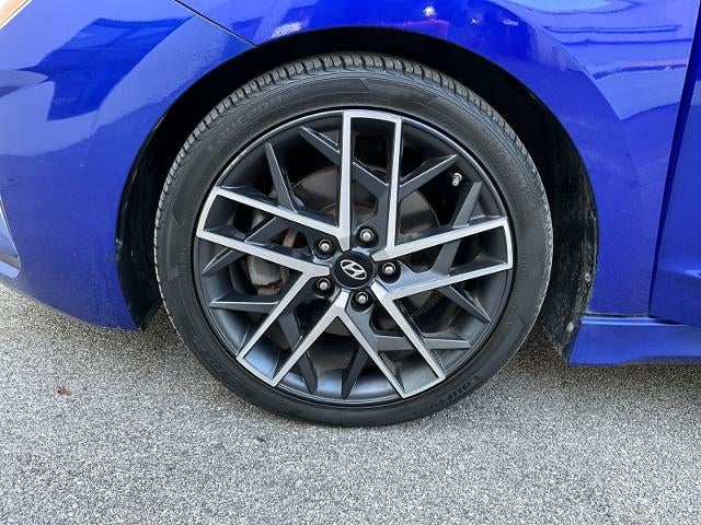 2020 Hyundai Elantra Sport