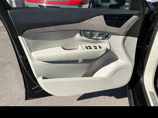 2023 Volvo XC90 Plus