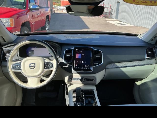2023 Volvo XC90 Plus