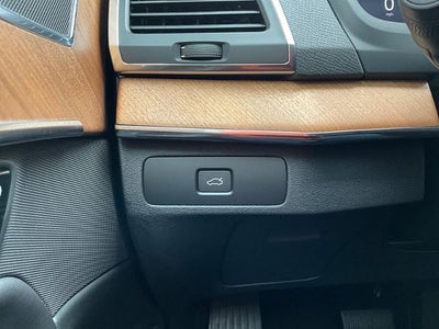 2024 Volvo XC90 Core Bright Theme