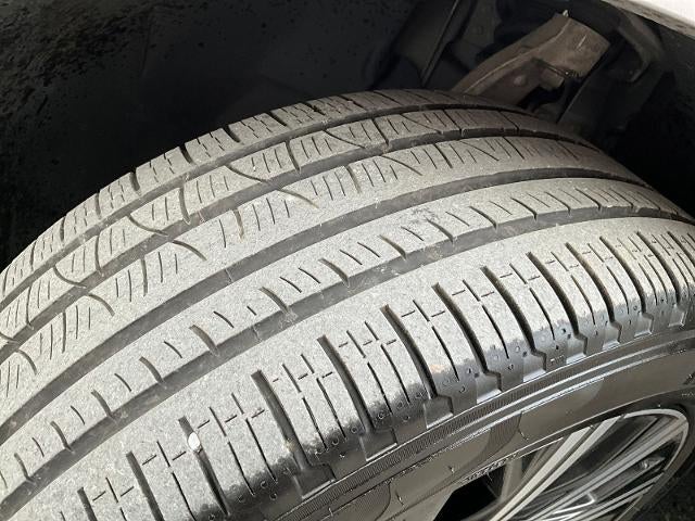 2024 Volvo XC90 Core Bright Theme