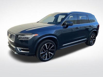 2023 Volvo XC90 Plus