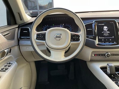 2023 Volvo XC90 Plus