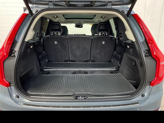 2023 Volvo XC90 Plus