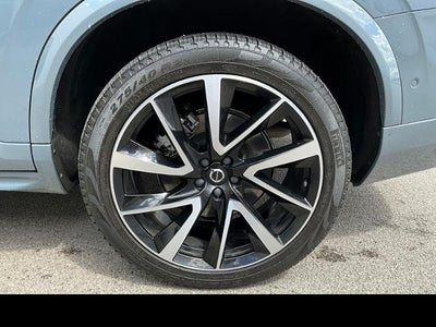 2023 Volvo XC90 Plus