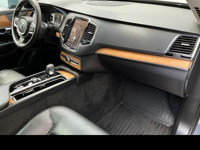 2023 Volvo XC90 Plus