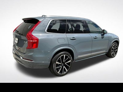 2023 Volvo XC90 Plus