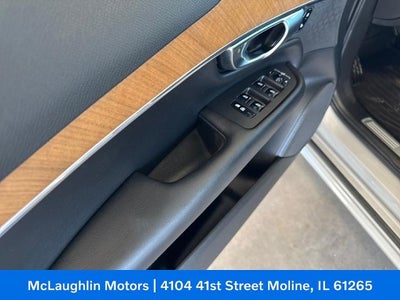 2023 Volvo XC90 Plus