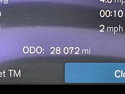 2023 Volvo XC60 Ultimate Bright Theme