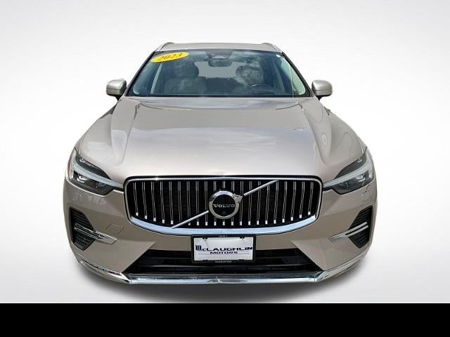 2023 Volvo XC60 Ultimate Bright Theme