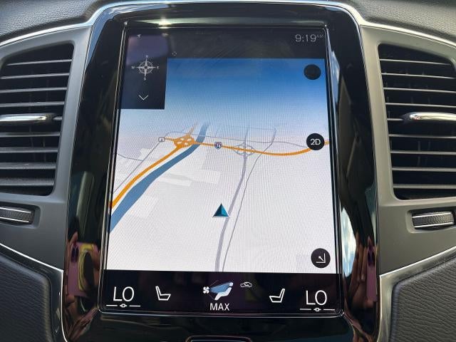 2021 Volvo XC90 Momentum