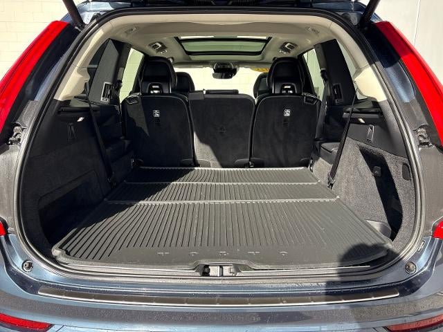 2021 Volvo XC90 Momentum