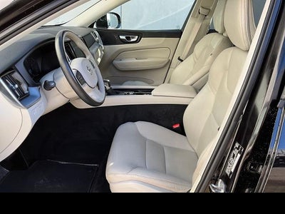 2021 Volvo XC60 Momentum