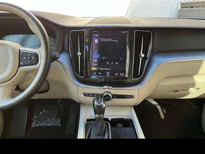 2021 Volvo XC60 Momentum