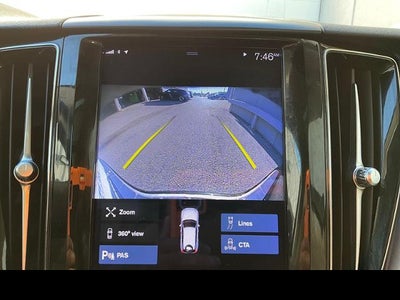 2021 Volvo XC60 Momentum