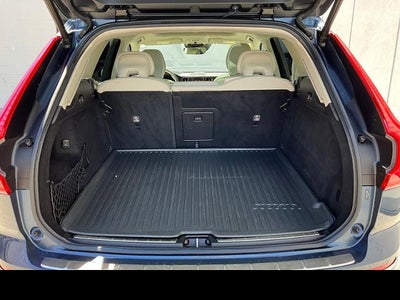 2020 Volvo XC60 Inscription