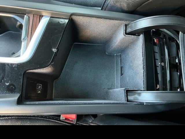 2020 Volvo V60 Cross Country Base