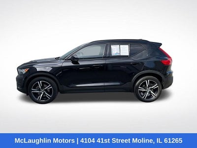 2019 Volvo XC40 Momentum