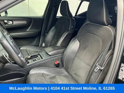 2019 Volvo XC40 Momentum