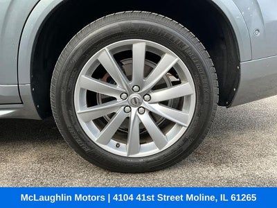 2017 Volvo XC90 Momentum