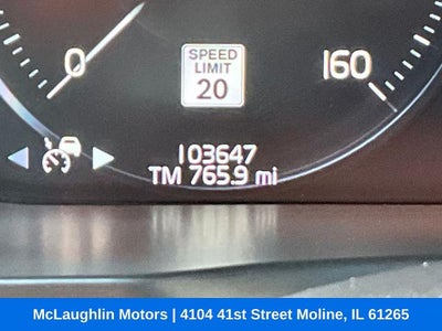 2017 Volvo XC90 Momentum