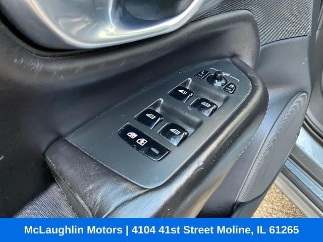 2017 Volvo XC90 Momentum