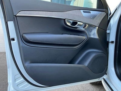 2022 Volvo XC90 Inscription