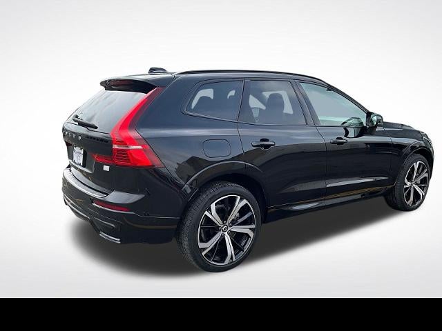2024 Volvo XC60 Recharge Plug-In Hyb Ultimate Dark Theme