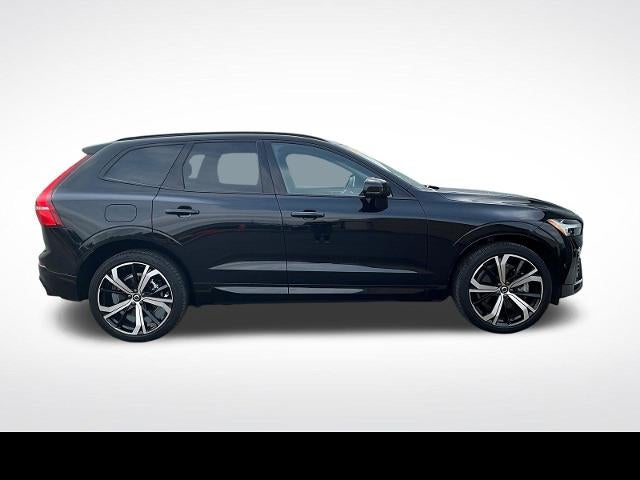 2024 Volvo XC60 Recharge Plug-In Hyb Ultimate Dark Theme