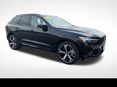 2024 Volvo XC60 Recharge Plug-In Hyb Ultimate Dark Theme