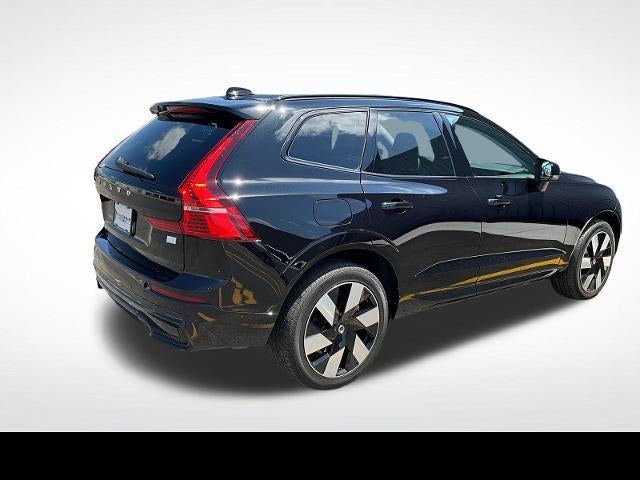2023 Volvo XC60 Recharge Plug-In Hyb Ultimate Dark Theme