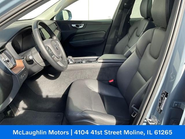 2022 Volvo XC60 Recharge Plug-In Hyb Inscription Expression