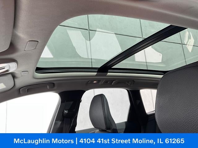 2022 Volvo XC60 Recharge Plug-In Hyb Inscription Expression