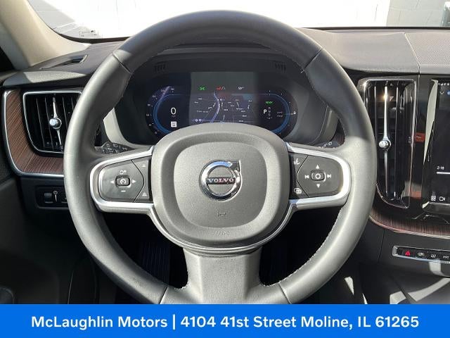 2022 Volvo XC60 Recharge Plug-In Hyb Inscription Expression