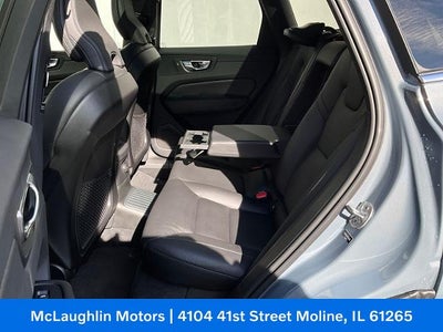 2022 Volvo XC60 Recharge Plug-In Hyb Inscription Expression