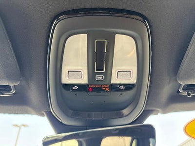 2025 Volvo XC90 Plug-In Hybrid Ultra