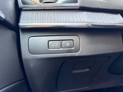 2025 Volvo XC90 Plug-In Hybrid Ultra