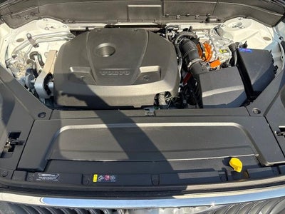 2025 Volvo XC90 Plug-In Hybrid Ultra