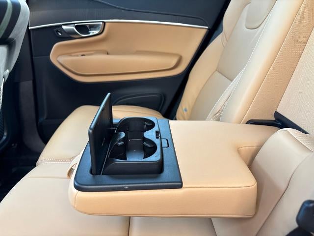 2025 Volvo XC90 Plug-In Hybrid Ultra