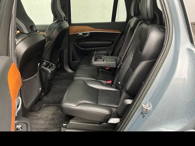 2023 Volvo XC90 Plus