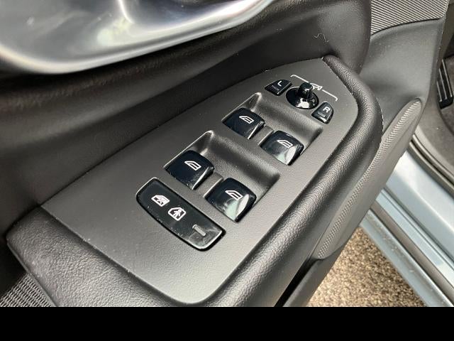2023 Volvo XC90 Plus