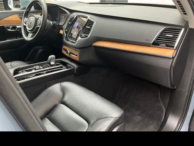 2023 Volvo XC90 Plus