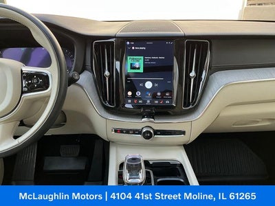 2023 Volvo XC60 Ultimate Bright Theme