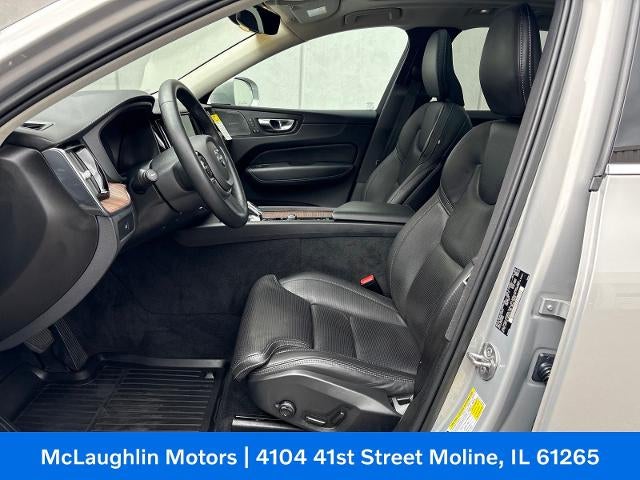 2023 Volvo XC60 Ultimate Bright Theme