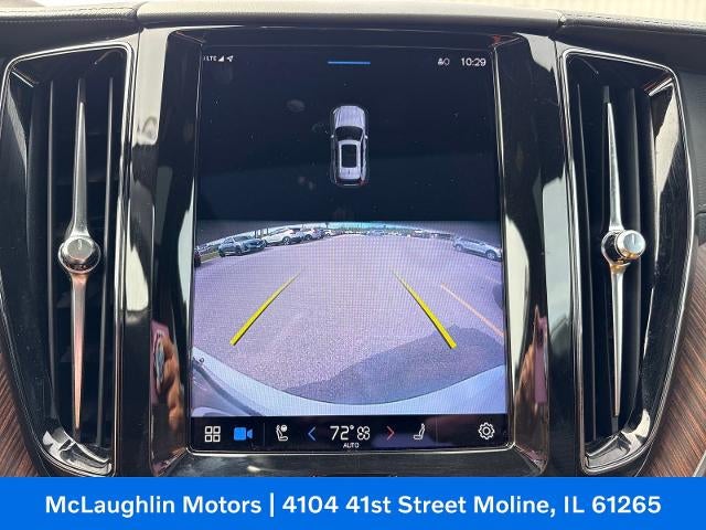 2022 Volvo XC60 Inscription