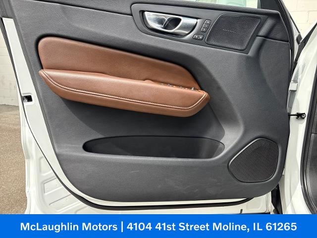 2022 Volvo XC60 Inscription