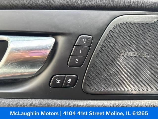 2022 Volvo XC60 Inscription