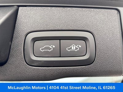 2022 Volvo XC60 Inscription